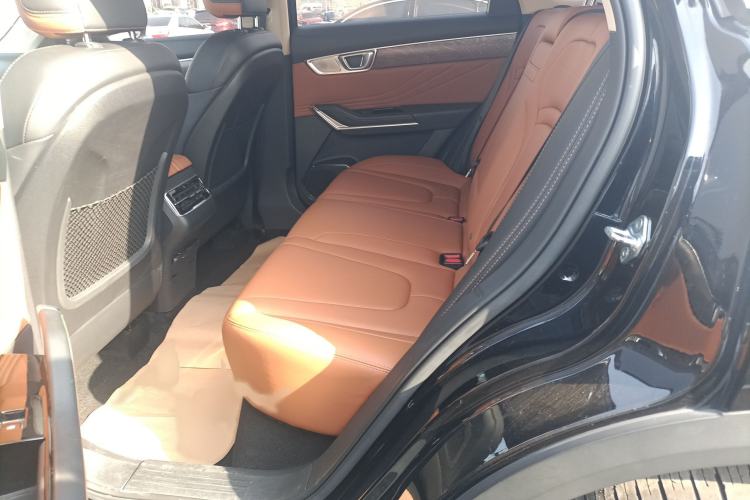 Used Bestune T99 2023 2.0T Automatic Premium (6AT) Interior 4