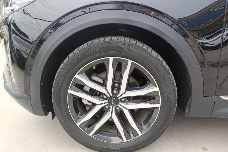 Used Bestune T99 2023 2.0T Automatic Prestige Edition (8AT) Left Front Wheel Hub