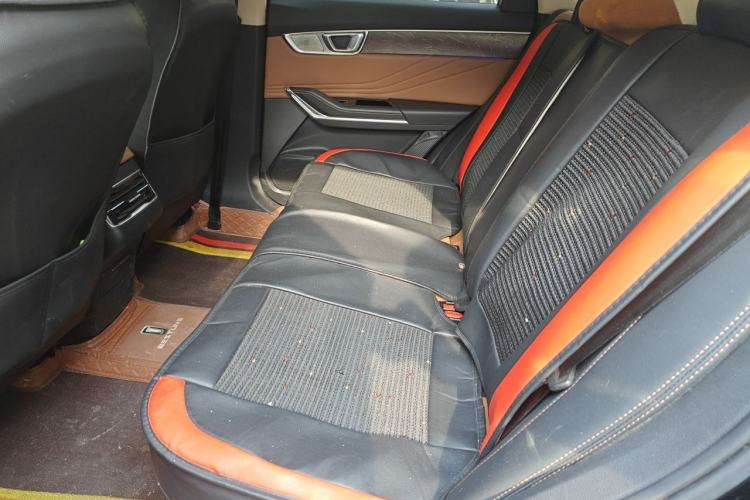 Used Bestune T99 2023 2.0T Automatic Premium (6AT) Left Rear Seat