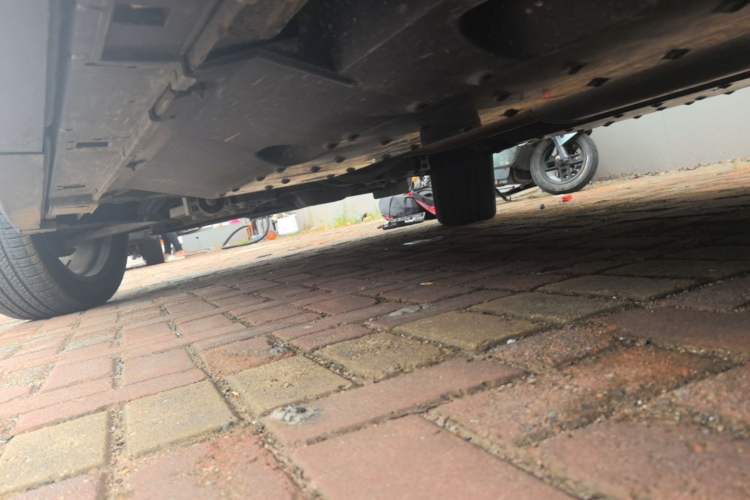 Used Bestune T99 2023 2.0T Automatic Premium (6AT) Left Side Sill