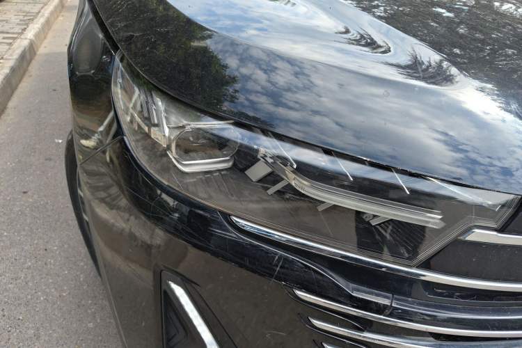Used Bestune T99 2023 2.0T Automatic Premium (6AT) Right Front Headlight