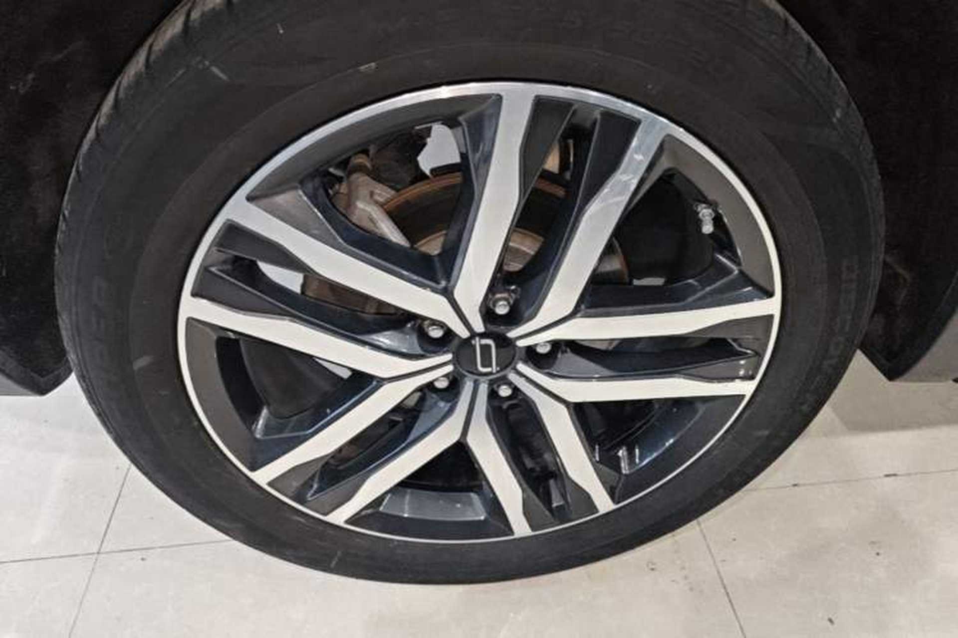 Used Bestune T99 2023 2.0T Automatic Premium (6AT) Right Rear Wheel Hub