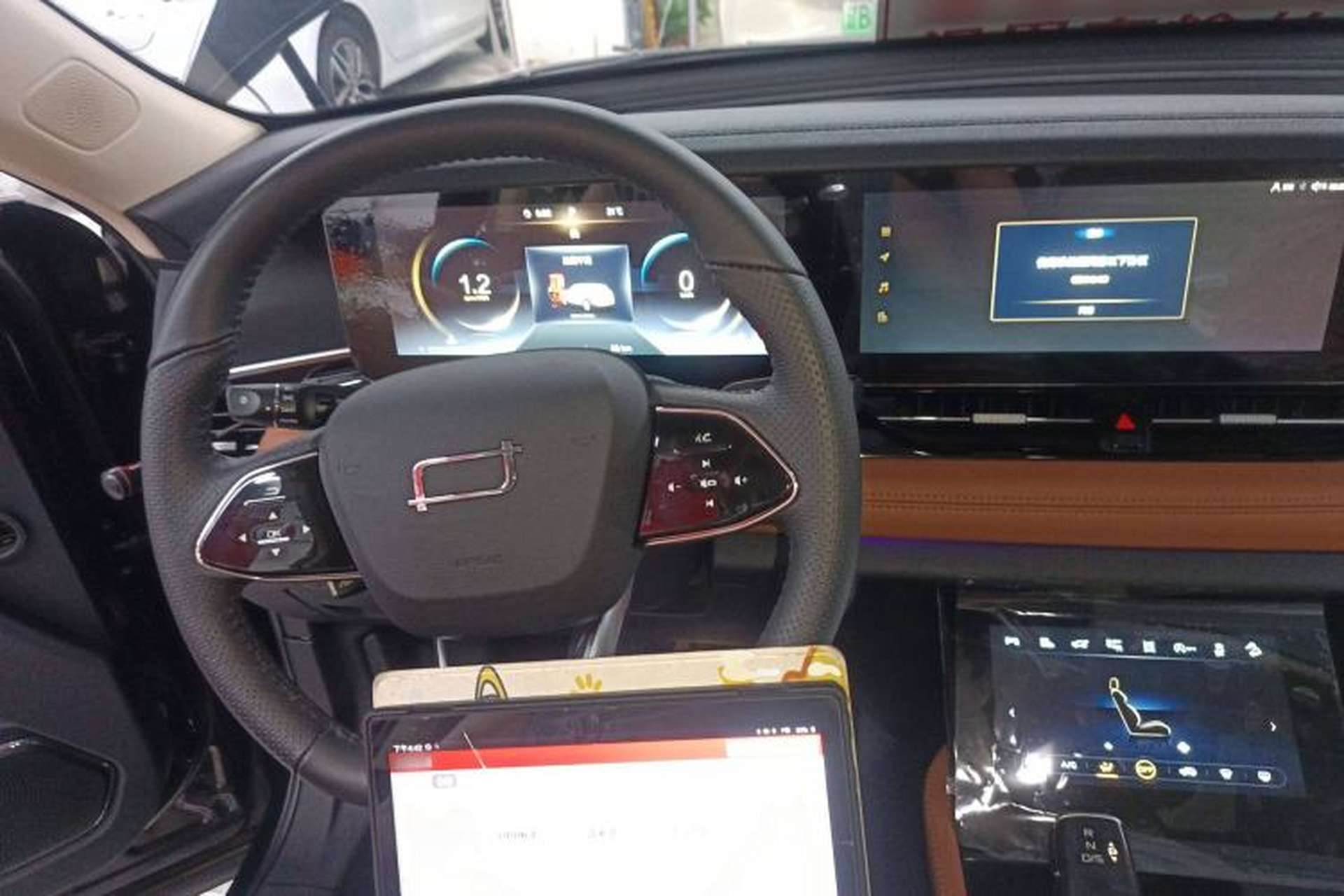 Used Bestune T99 2023 2.0T Automatic Premium (6AT) Steering Wheel