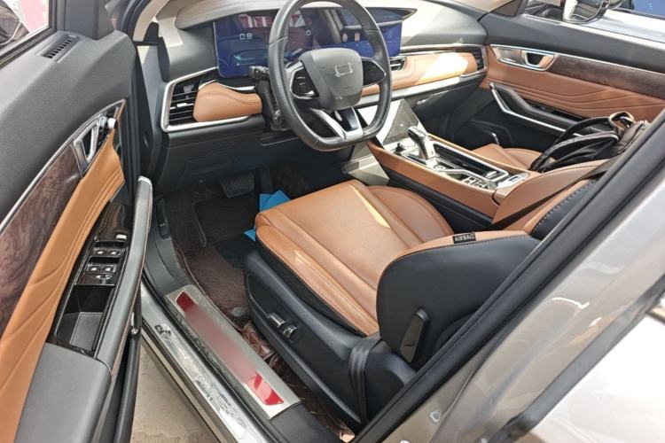 Used Bestune T99 2023 2.0T Automatic Premium (6AT) Driver Seat