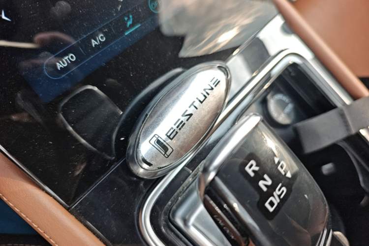 Used Bestune T99 2023 2.0T Automatic Premium (6AT) Interior 1
