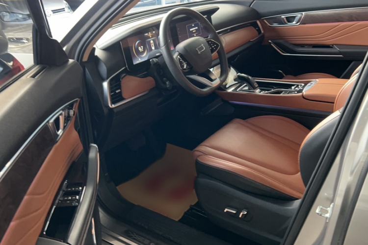 Used Bestune T99 2023 2.0T Automatic Prestige Edition (8AT) Interior 3