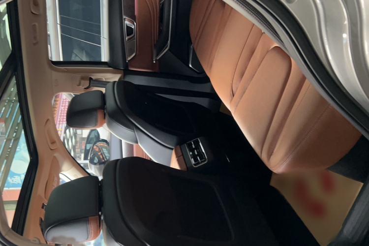 Used Bestune T99 2023 2.0T Automatic Prestige Edition (8AT) Interior 6