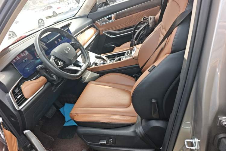 Used Bestune T99 2023 2.0T Automatic Premium (6AT) Left Front Seat