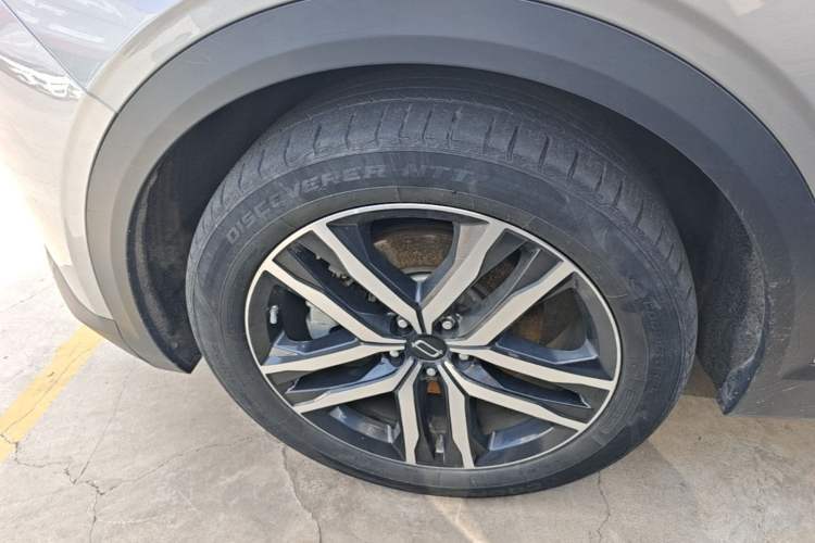 Used Bestune T99 2023 2.0T Automatic Premium (6AT) Left Front Wheel Hub