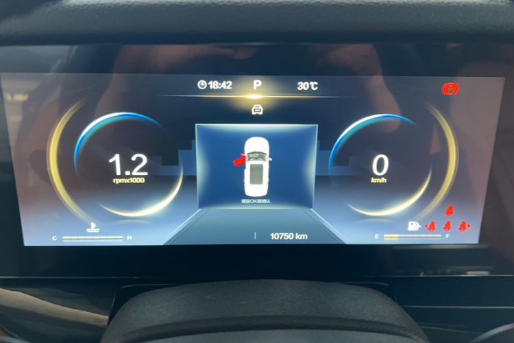 Used Bestune T99 2023 2.0T Automatic Prestige Edition (8AT) Odometer Close Up