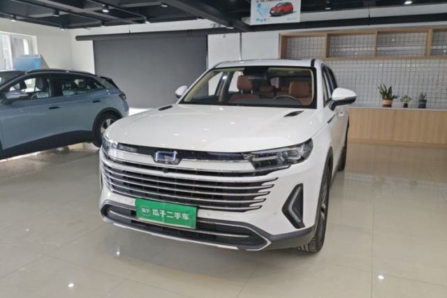 Bestune T99 2023 2.0T Automatic Premium (6AT) usata