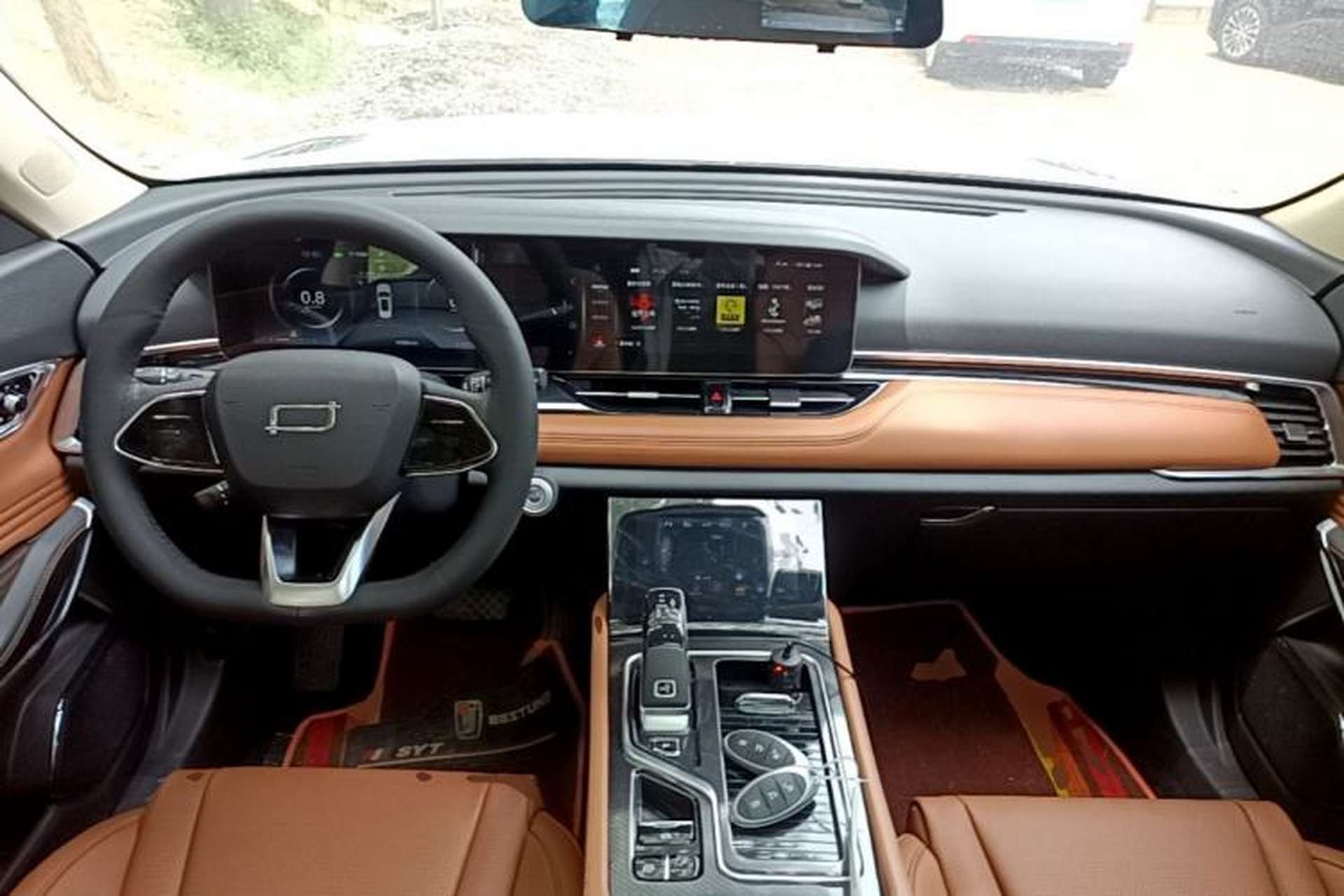 Used Bestune T99 2023 2.0T Automatic Premium (6AT) Center Console