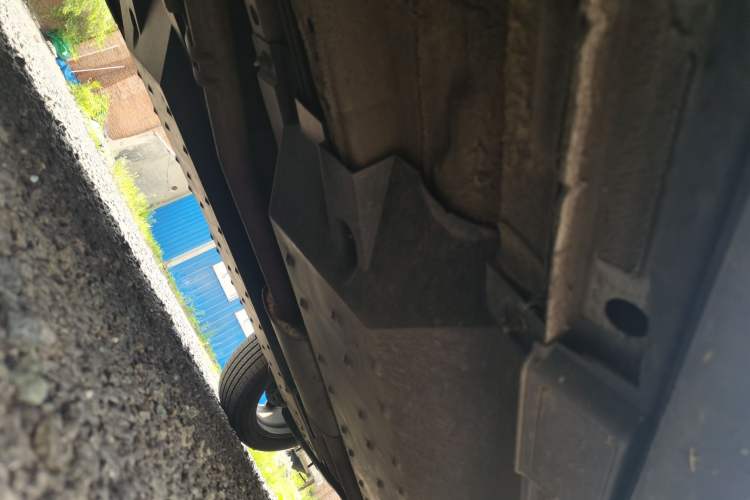 Used Bestune T99 2023 2.0T Automatic Premium (6AT) Chassis Front Left