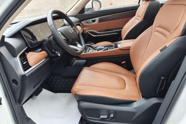 Used Bestune T99 2023 2.0T Automatic Prestige Edition Interior 7