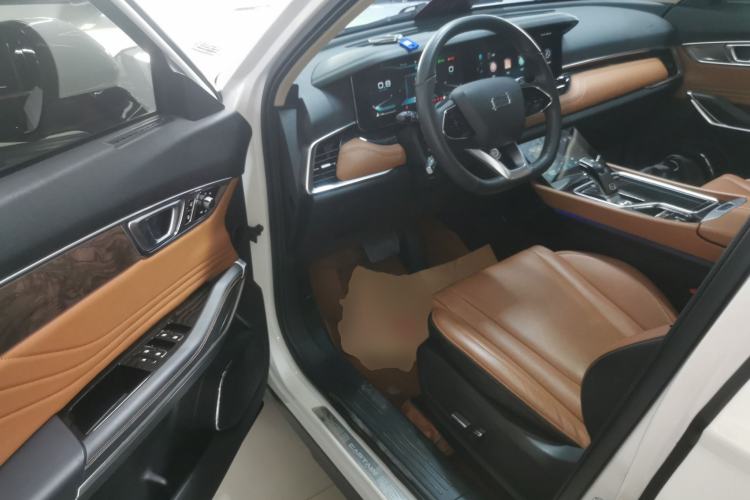 Used Bestune T99 2023 2.0T Automatic Prestige Edition Left Front Seat