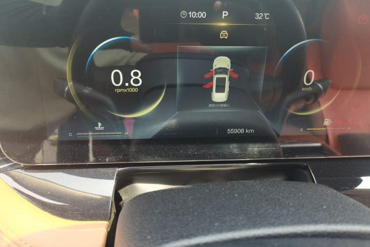 Used Bestune T99 2023 2.0T Automatic Premium (6AT) Odometer Close Up