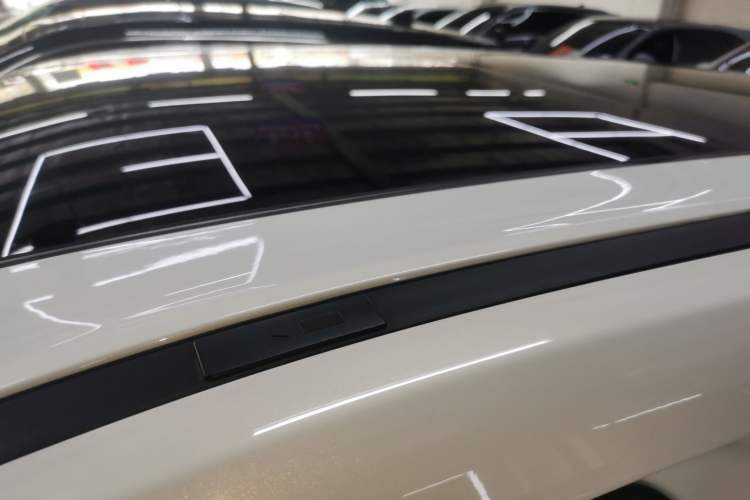 Used Bestune T99 2023 2.0T Automatic Prestige Edition Roof