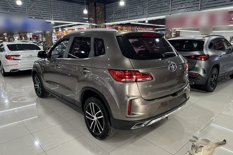 Used Bestune X40 2017 1.6L Automatic Luxury Model Exterior 3