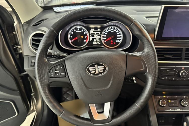 Used Bestune X40 2017 1.6L Automatic Luxury Model Steering Wheel