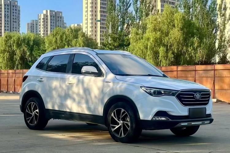 Used Bestune X40 2019 1.6L Automatic Luxury Version China V Emission Standard Exterior 2