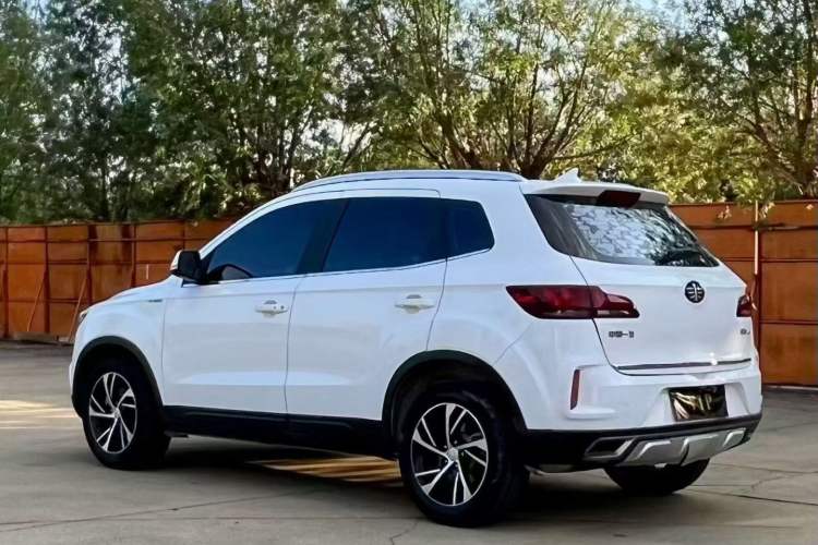 Used Bestune X40 2019 1.6L Automatic Luxury Version China V Emission Standard Exterior 4