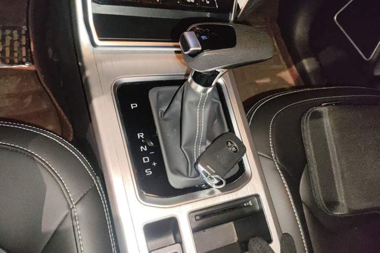 Used Bestune X40 2019 1.6L Automatic Luxury Edition China VI Gear Lever