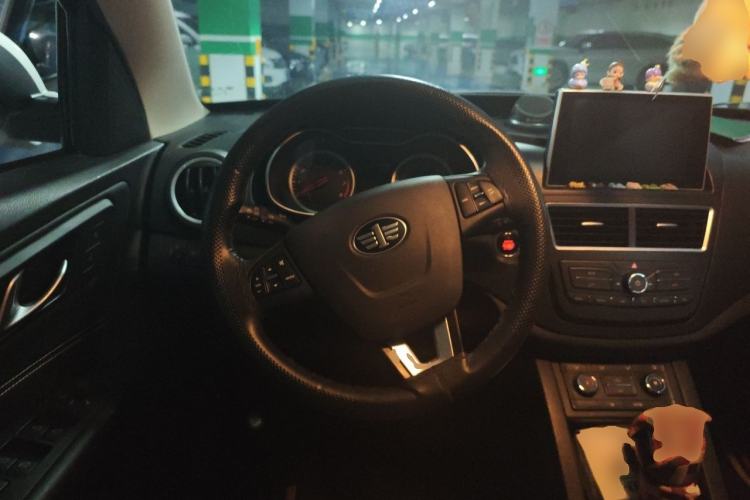 Used Bestune X40 2017 1.6L Automatic Luxury Model Steering Wheel