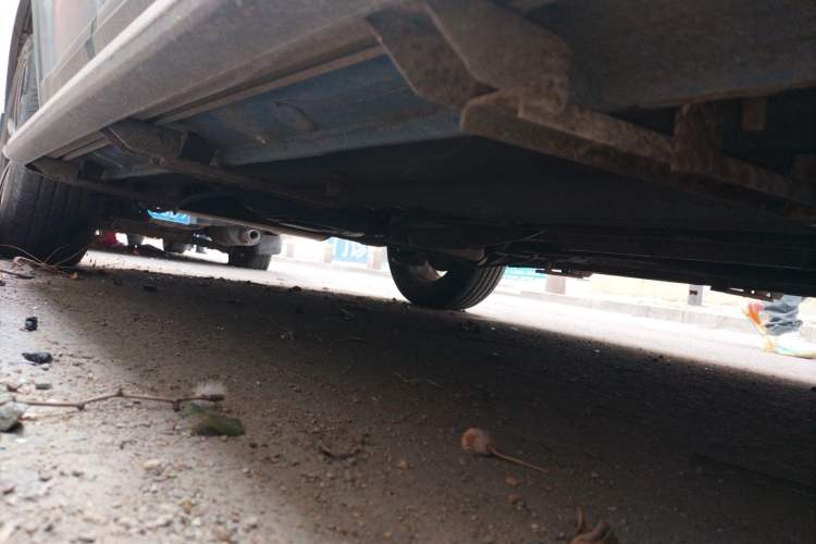 Used Bestune X40 2017 1.6L Automatic Luxury Model Chassis Front Right