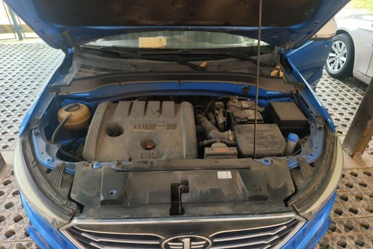Used Bestune X40 2017 1.6L Automatic Prestige Edition Engine Bay