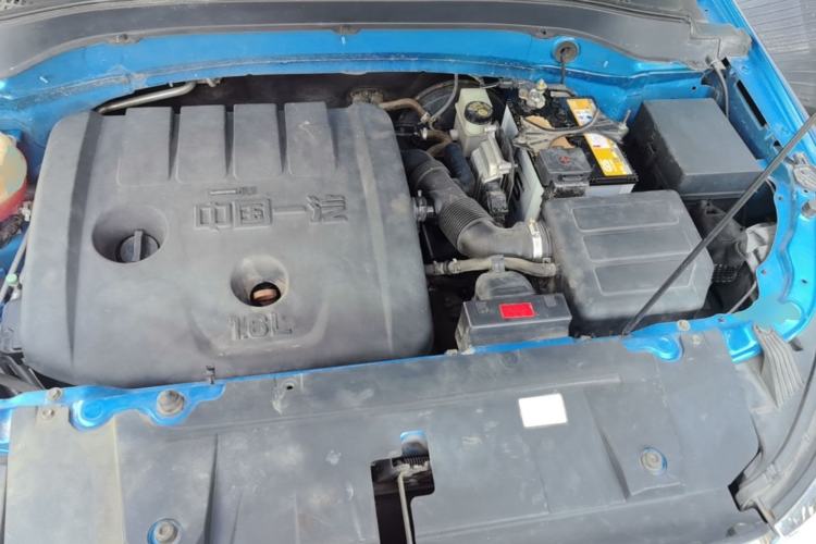 Used Bestune X40 2017 1.6L Automatic Prestige Edition Engine Bay