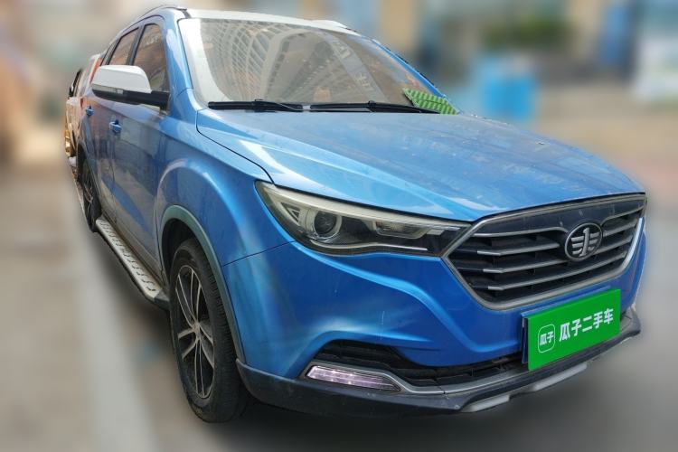 Used Bestune X40 2017 1.6L Automatic Luxury Model Front Right 45 Deg