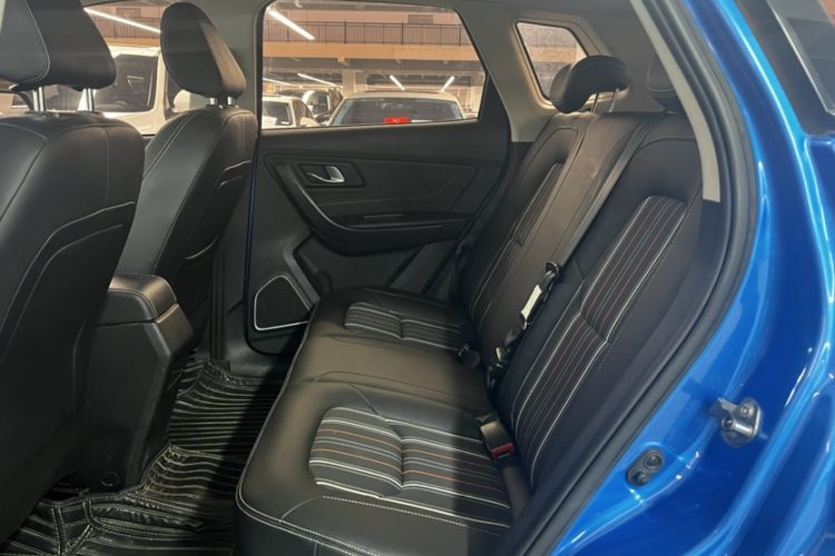 Used Bestune X40 2017 1.6L Automatic Luxury Model Interior 4