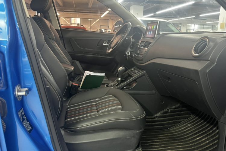 Used Bestune X40 2017 1.6L Automatic Luxury Model Interior 7