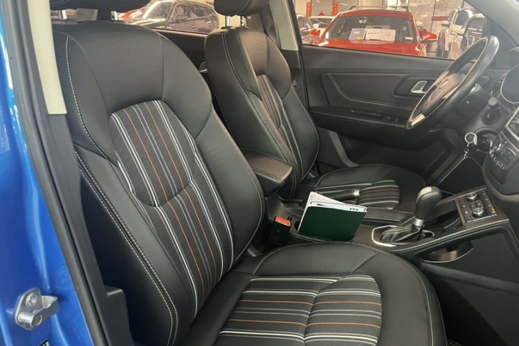 Used Bestune X40 2017 1.6L Automatic Luxury Model Interior 8