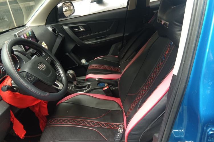 Used Bestune X40 2017 1.6L Automatic Luxury Model Left Front Seat