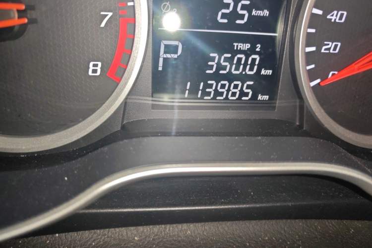 Used Bestune X40 2017 1.6L Automatic Luxury Model Odometer Close Up