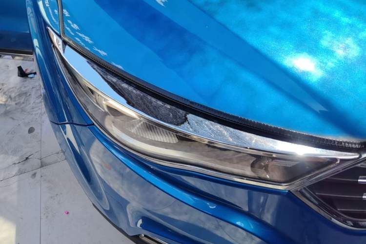 Used Bestune X40 2017 1.6L Automatic Prestige Edition Right Front Headlight
