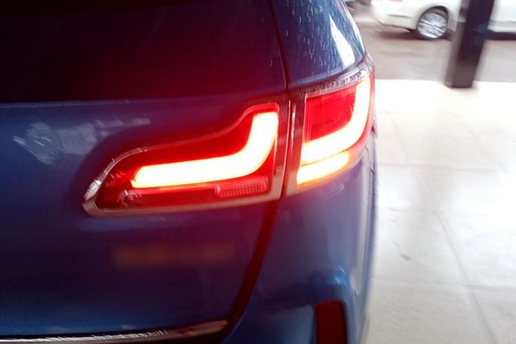 Used Bestune X40 2017 1.6L Automatic Prestige Edition Right Rear Taillight