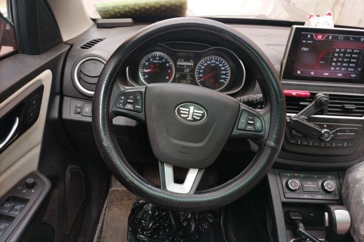 Used Bestune X40 2017 1.6L Automatic Luxury Model Steering Wheel
