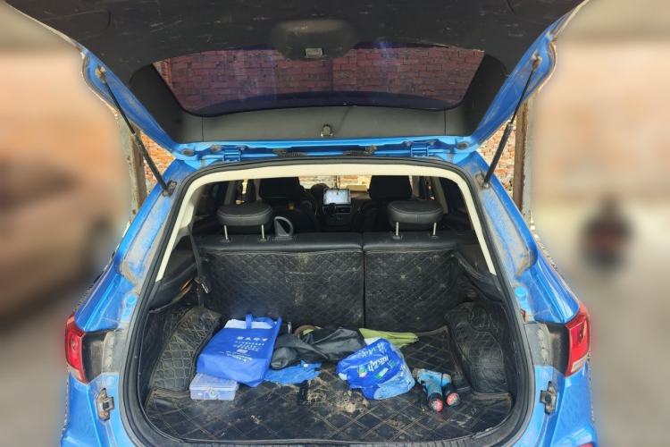 Used Bestune X40 2017 1.6L Automatic Prestige Edition Trunk