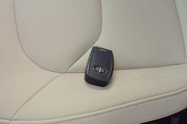 Used Bestune X40 2017 1.6L Automatic Prestige Edition Vehicle Key
