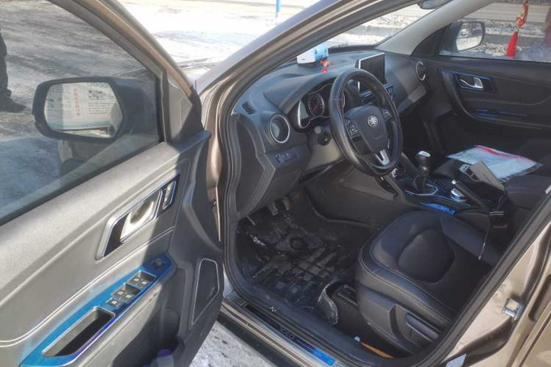Used Bestune X40 2017 1.6L Manual Luxury Edition Driver Seat