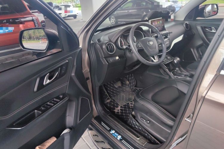 Used Bestune X40 2017 1.6L Automatic Prestige Edition Driver Seat