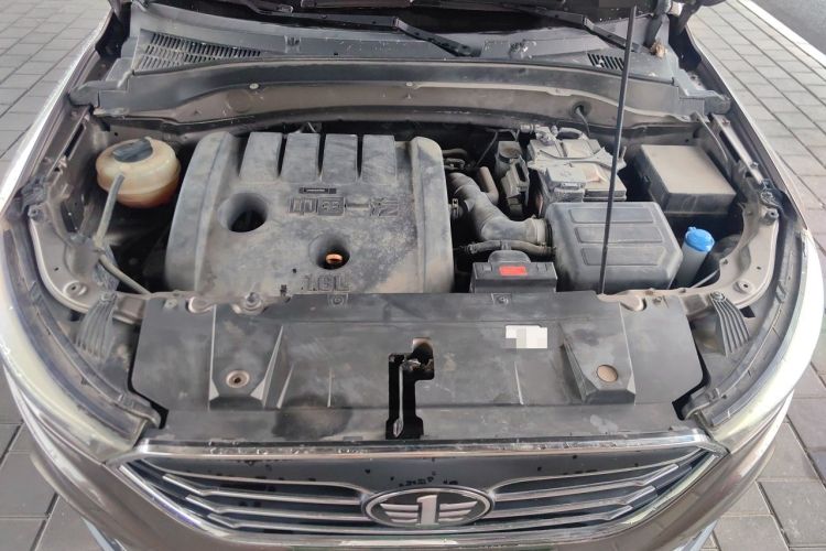 Used Bestune X40 2017 1.6L Automatic Prestige Edition Engine Bay