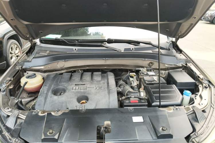 Used Bestune X40 2017 1.6L Automatic Luxury Model Engine Bay