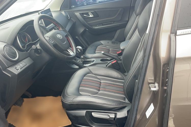 Used Bestune X40 2017 1.6L Automatic Luxury Model Left Front Seat