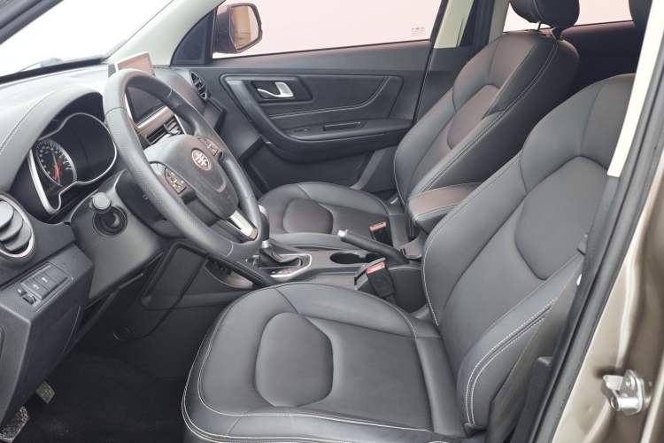 Used Bestune X40 2017 1.6L Automatic Prestige Edition Left Front Seat