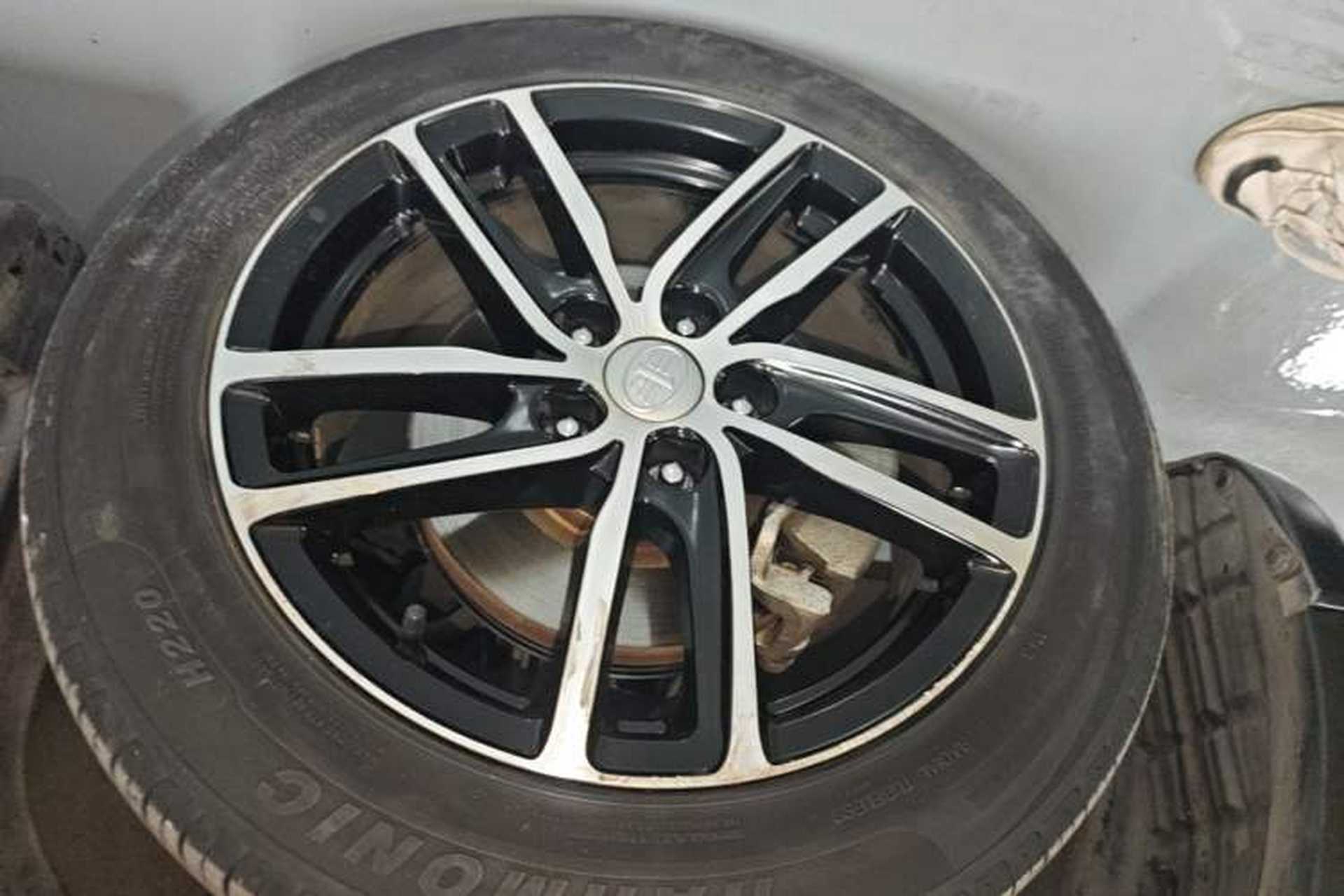 Used Bestune X40 2017 1.6L Automatic Luxury Model Left Front Wheel Hub