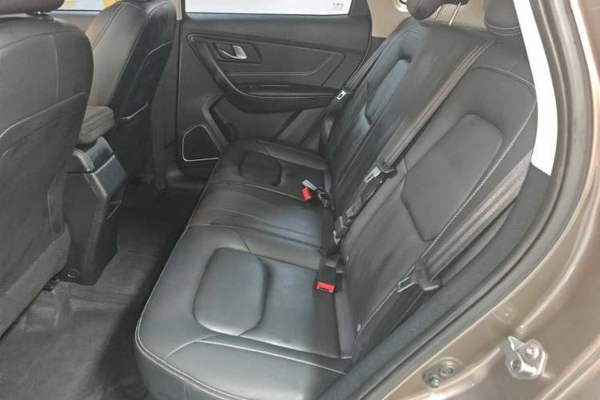 Used Bestune X40 2017 1.6L Automatic Luxury Model Left Rear Seat