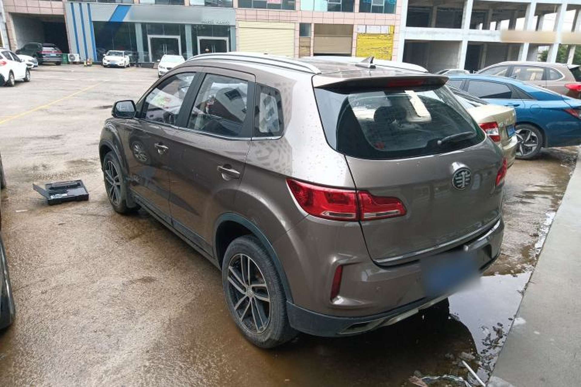 Used Bestune X40 2017 1.6L Automatic Luxury Model Rear Left 45 Deg